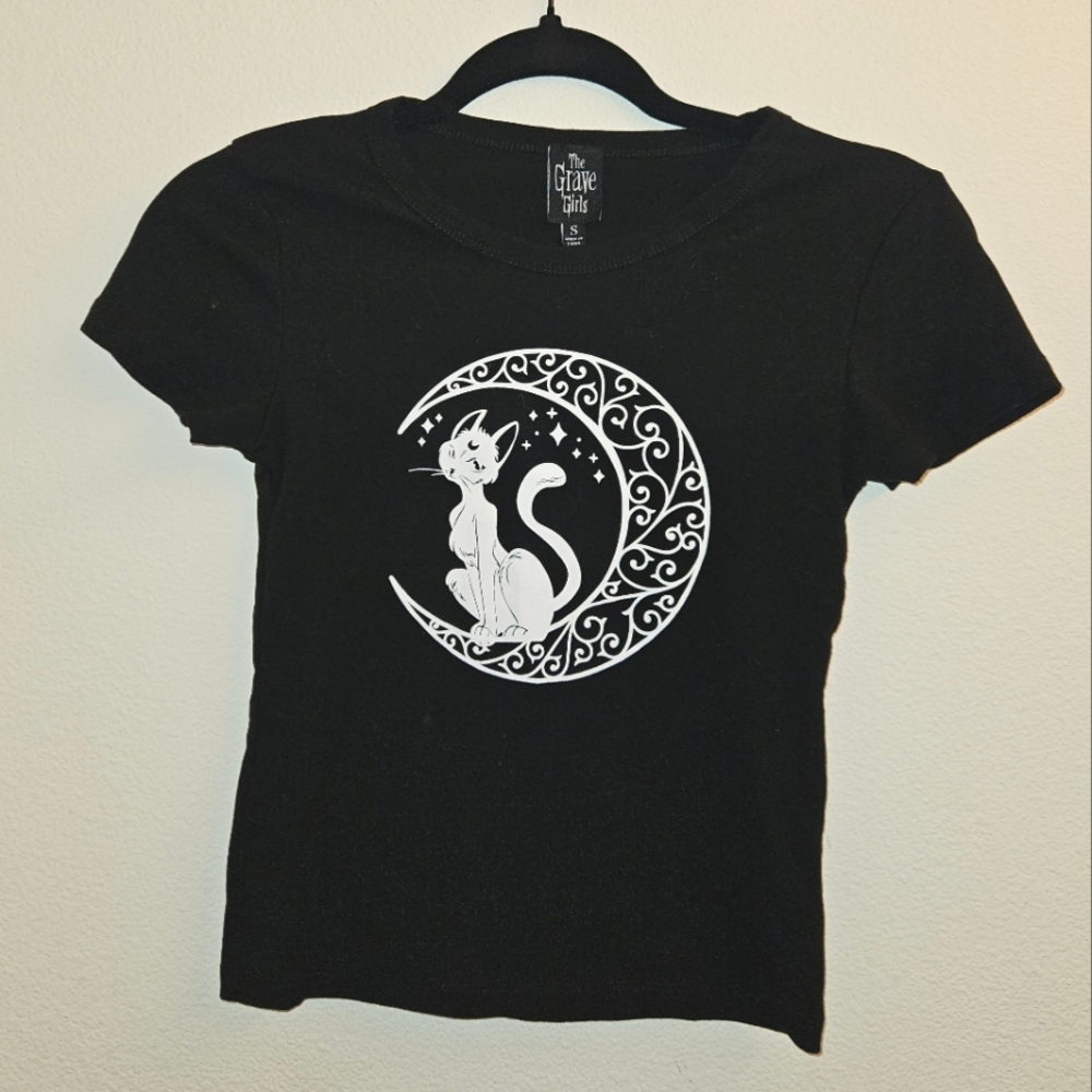 The Grave Girls Luna Cat baby tee black size small S